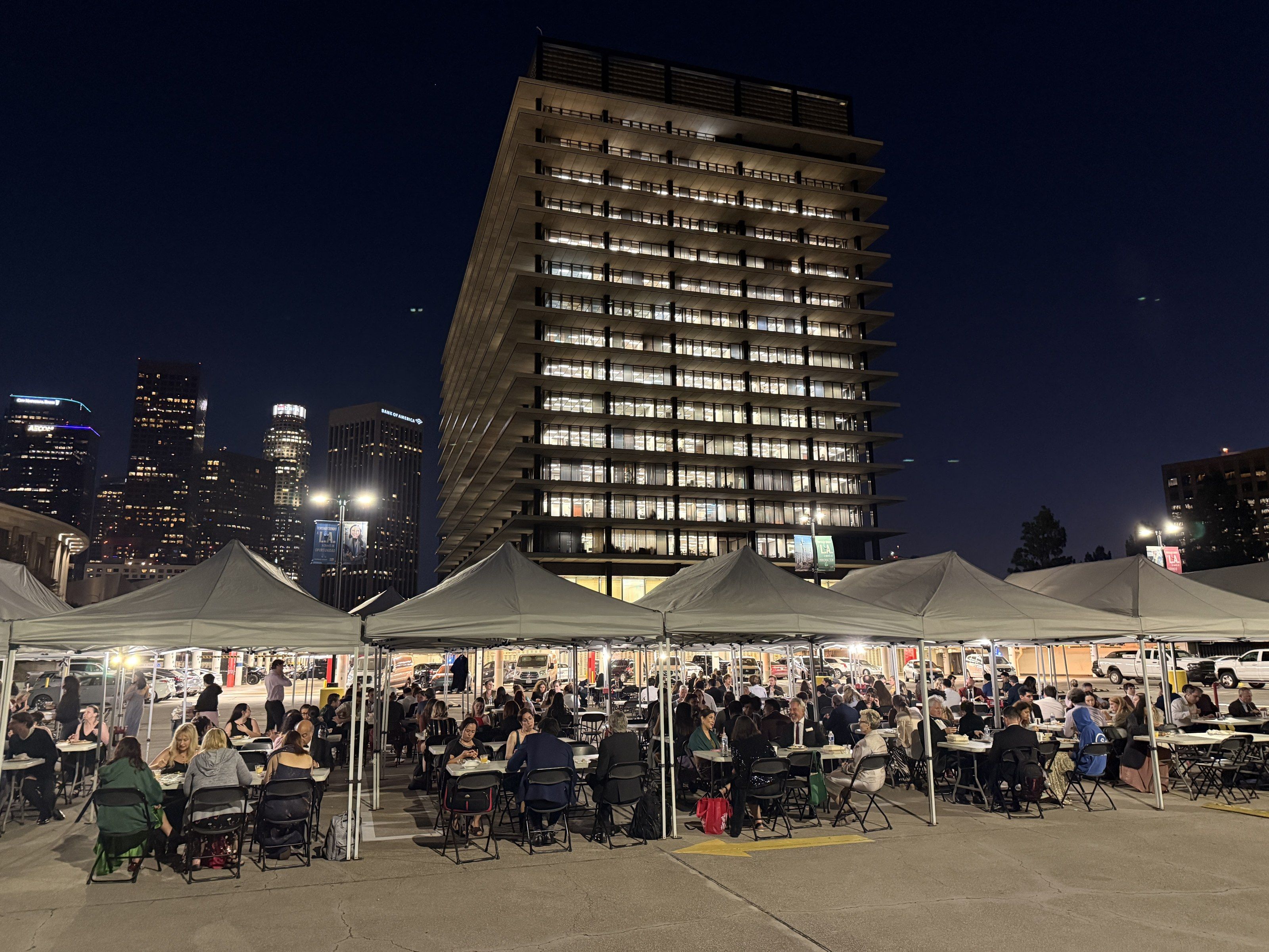Night catering under the downtown towers